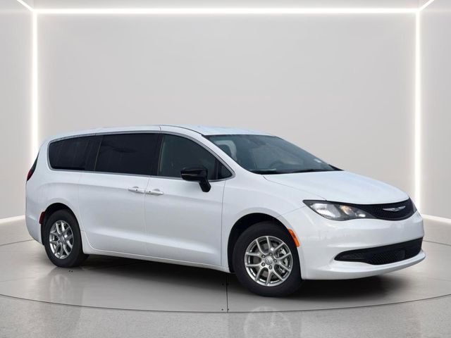 2026 Chrysler Voyager LX's photo