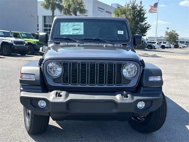 2025 Jeep Wrangler Sport photo 2