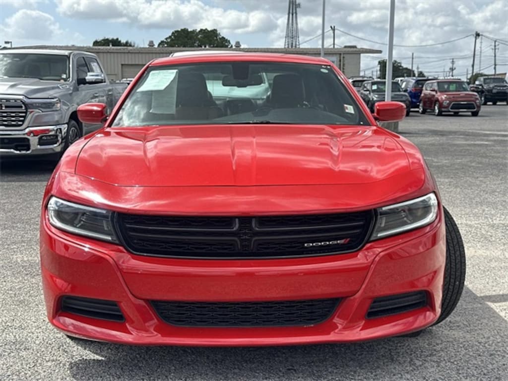 Used 2022 Dodge Charger SXT Sedan