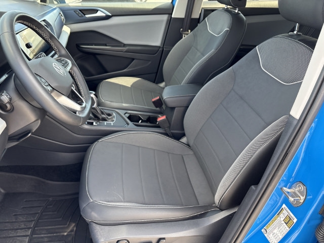 2023 Volkswagen Taos SE - Photo 10