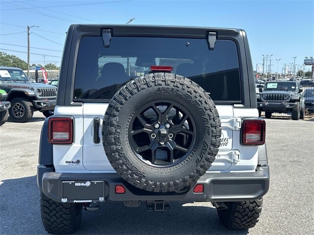 2025 Jeep Wrangler Willys photo 3