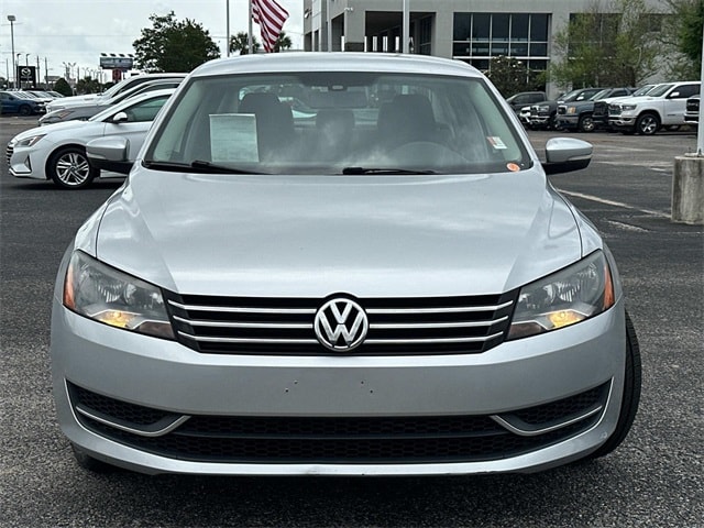 Used 2015 Volkswagen Passat S with VIN 1VWAT7A37FC049598 for sale in Pensacola, FL
