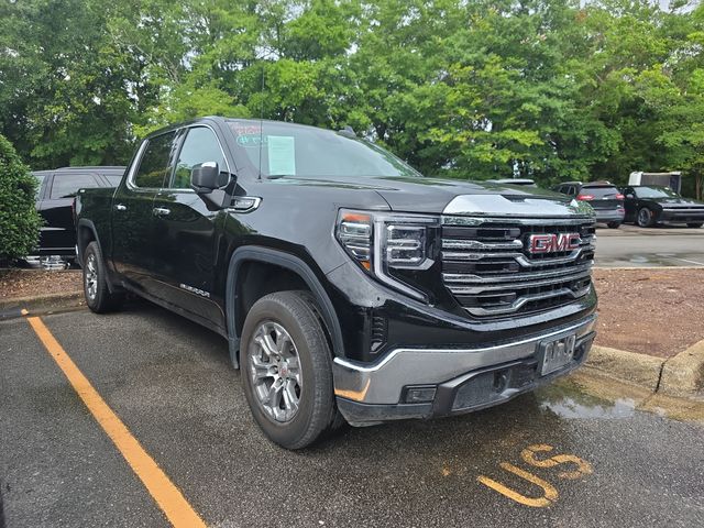 2025 GMC Sierra 4WD Crew Cab Short Box SLT's photo