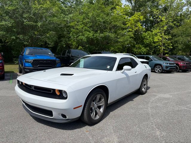 2022 Dodge Challenger SXT
