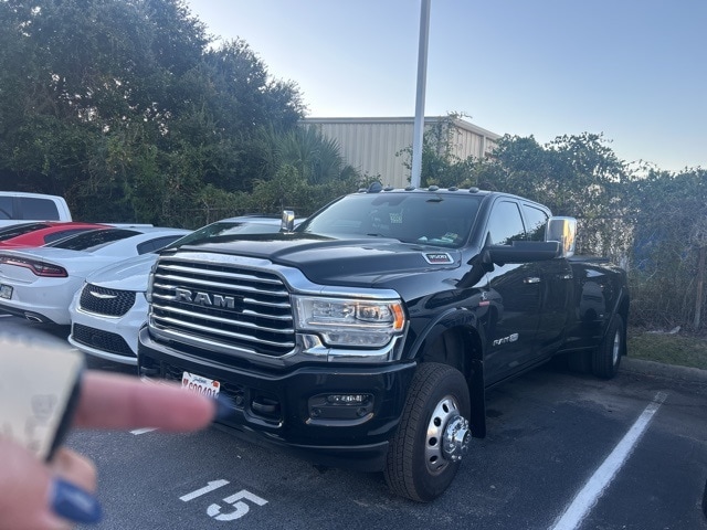 2020 RAM Ram 3500 Pickup Longhorn's photo
