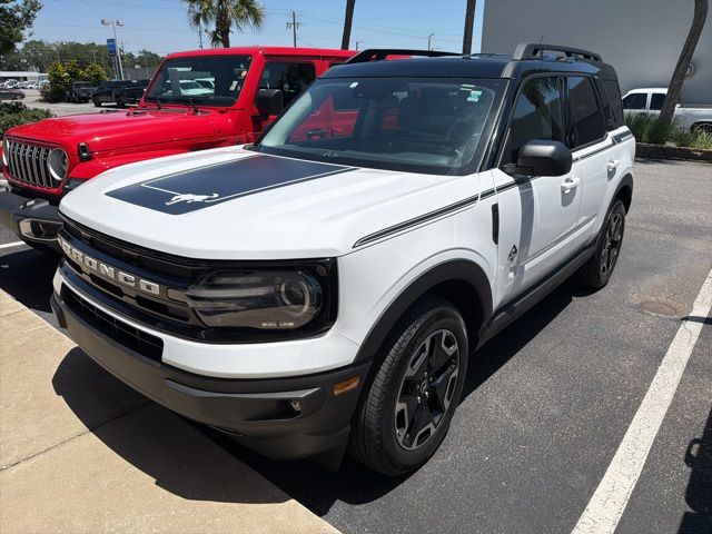 2024 Ford Bronco Sport Outer Banks 4X4's photo