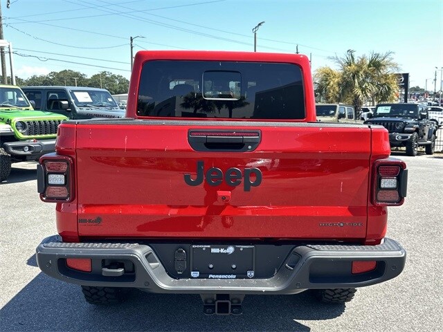 2025 Jeep Gladiator Sport photo 3