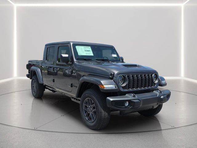 2026 Jeep Gladiator Sport S Auto's photo