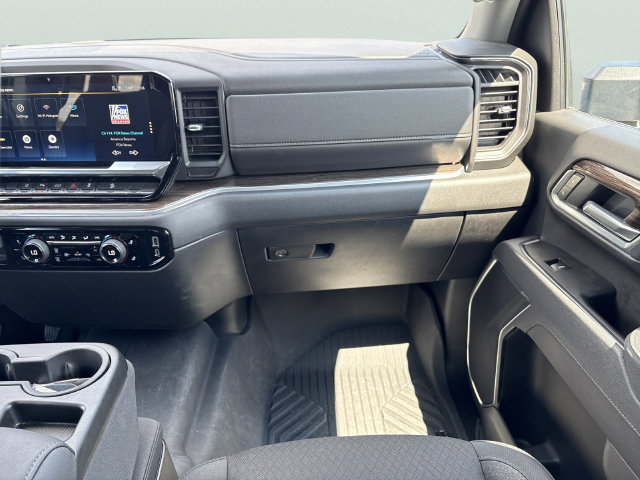 2025 Chevrolet Silverado 2500HD LT - Photo 18