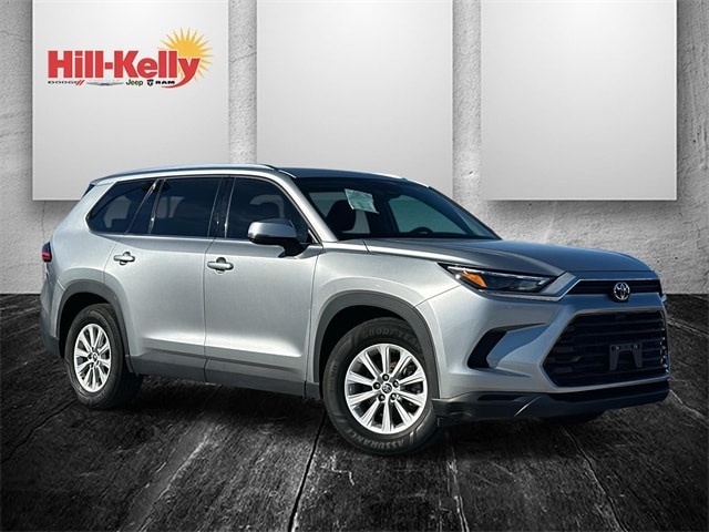 2024 Toyota Grand Highlander XLE's photo