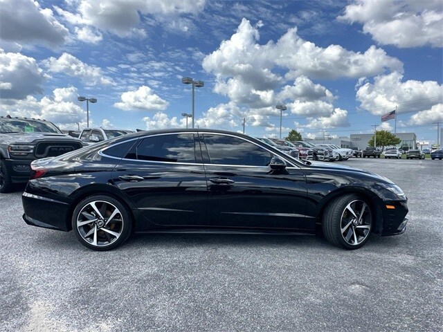 2023 Hyundai Sonata SEL Plus photo 4