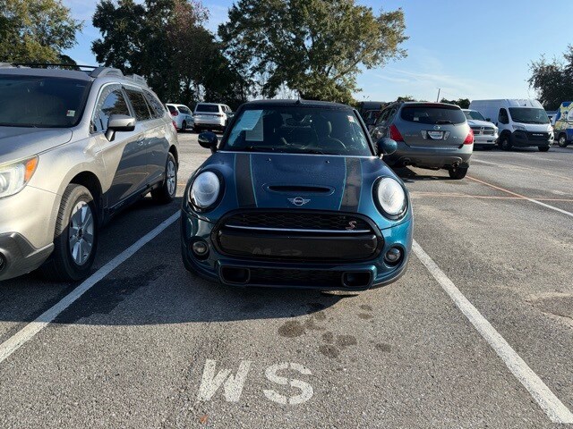 2021 Mini Cooper Signature Convertible photo 2