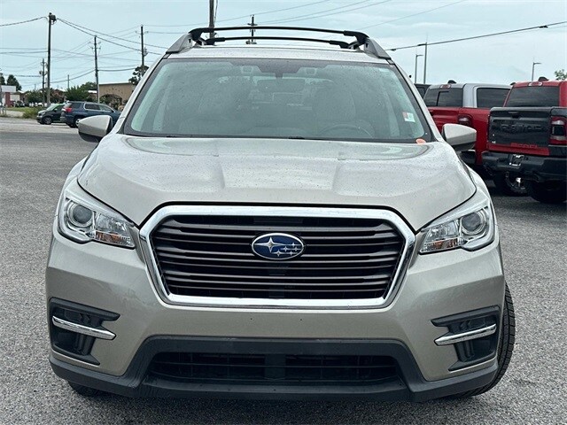 2020 Subaru Ascent Premium photo 2