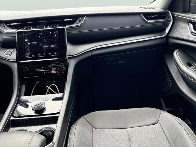 2023 Jeep Grand Cherokee Laredo - Photo 15