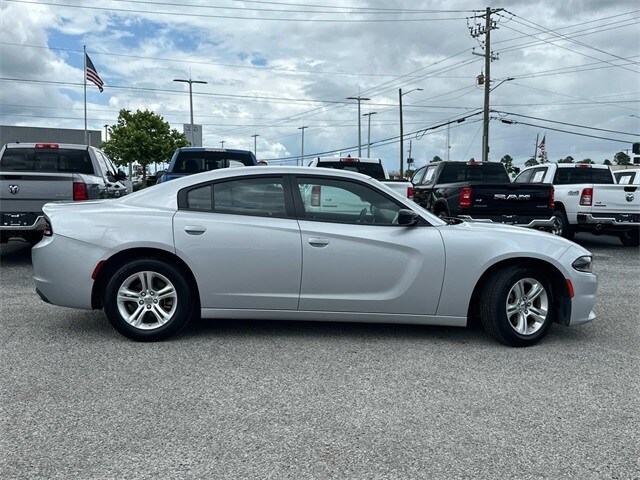 2023 Dodge Charger SXT photo 4