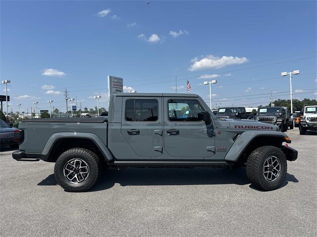 2025 Jeep Gladiator Rubicon photo 4