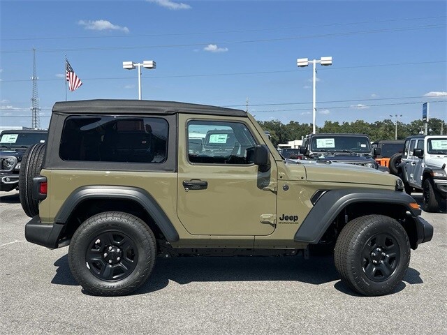 2025 Jeep Wrangler Sport photo 2