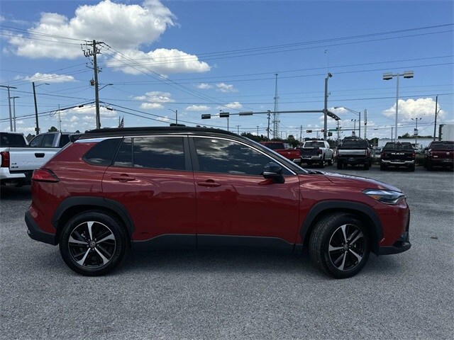 2023 Toyota Corolla Cross Hybrid XSE photo 4