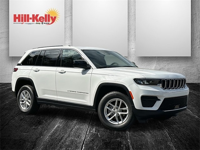 2025 Jeep Grand Cherokee Laredo's photo