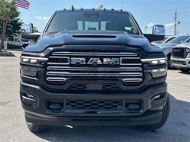 2025 Ram 2500 Laramie photo 2