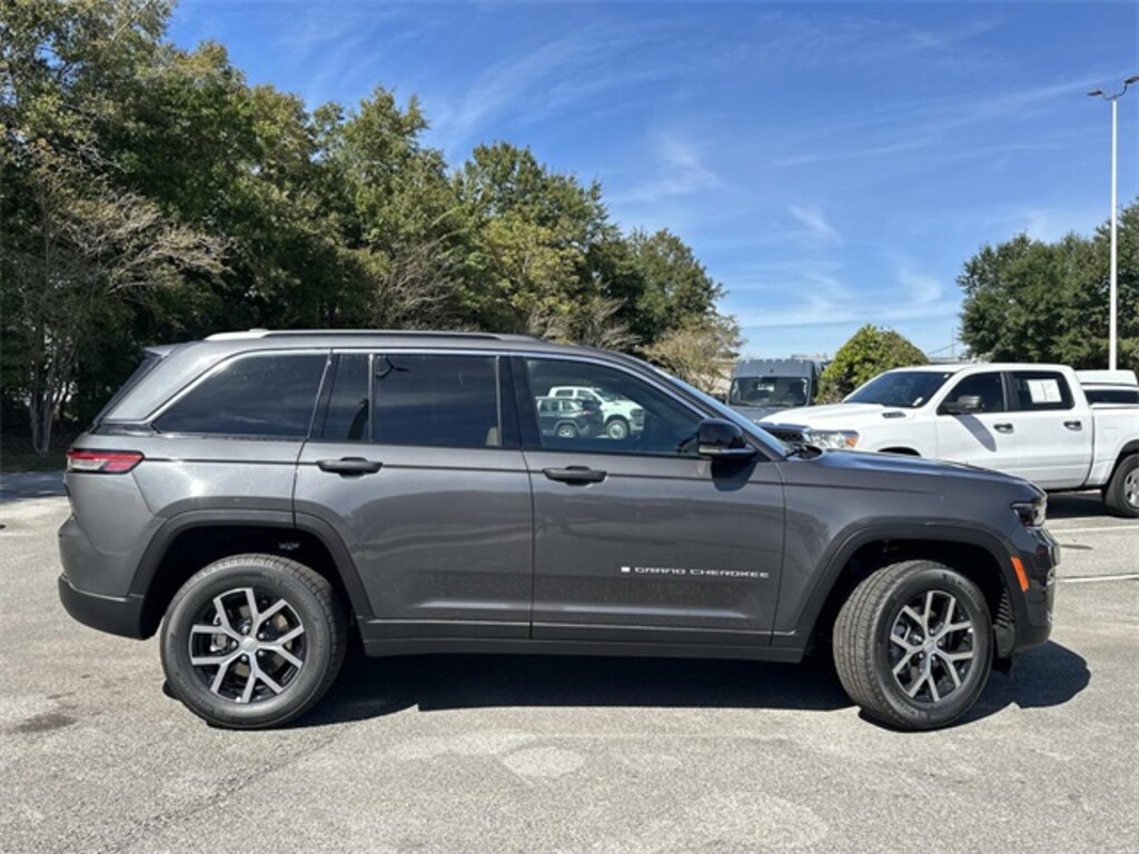 New 2025 Jeep Grand Cherokee Limited Sport Utility