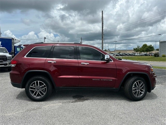 2021 Jeep Grand Cherokee Limited photo 4