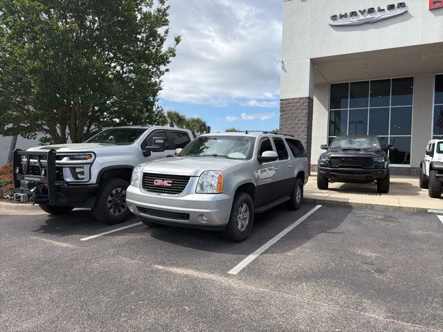2011 GMC Yukon XL SLT