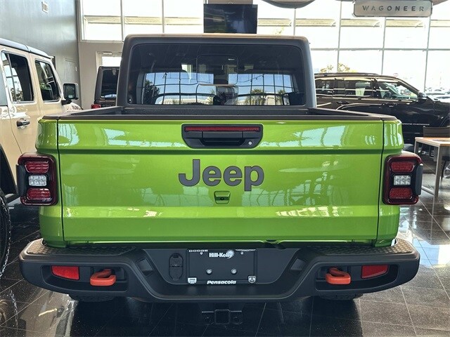2025 Jeep Gladiator Mojave photo 3