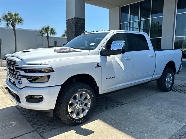 2025 Ram 2500 Laramie photo 2