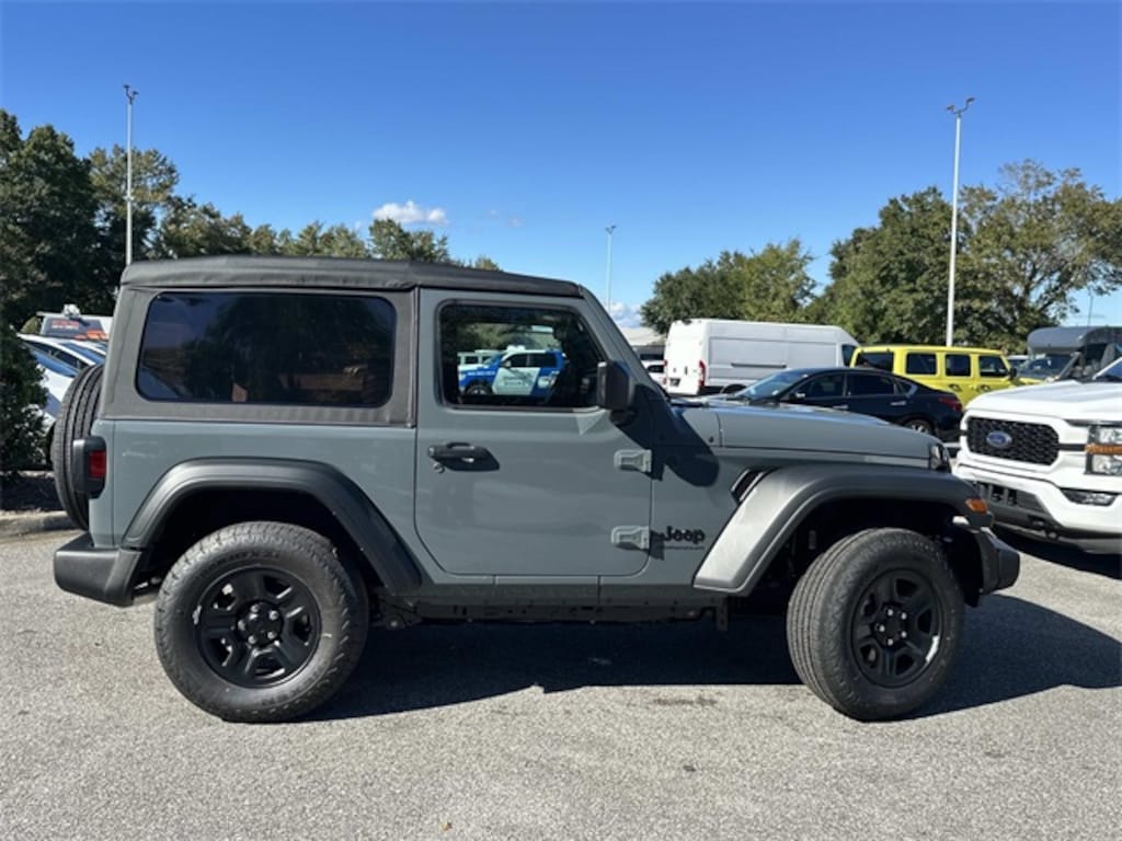 New 2026 Jeep Wrangler Sport Sport Utility