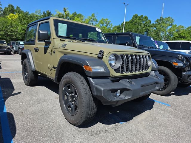 2025 Jeep Wrangler Sport's photo