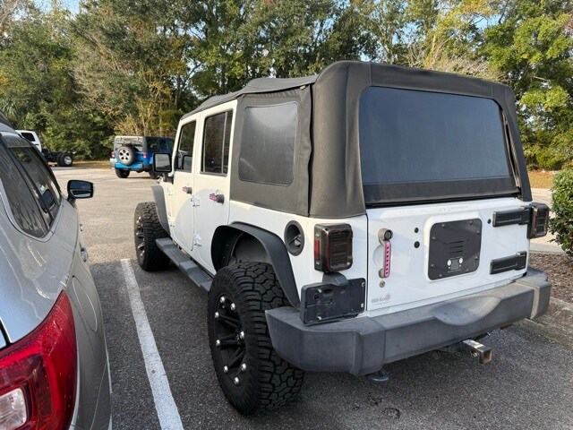 2015 Jeep Wrangler Unlimited Sport photo 3