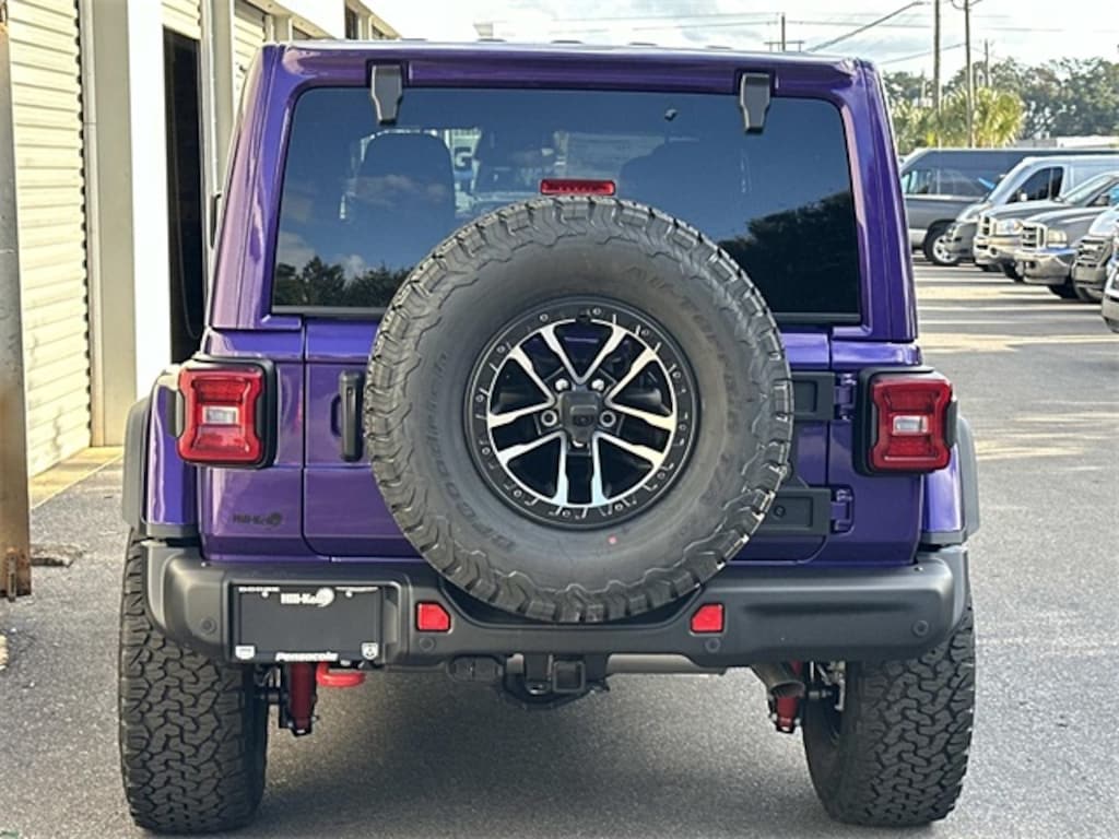 New 2026 Jeep Wrangler Rubicon X Sport Utility