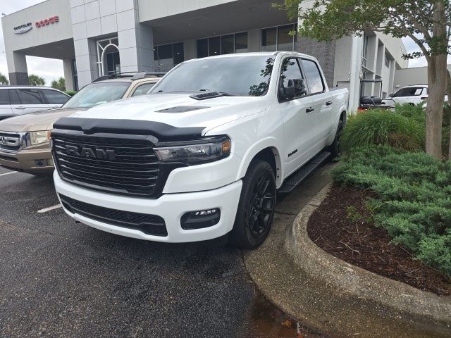 2025 RAM 1500 Laramie 4x4 Crew Cab 5'7's photo