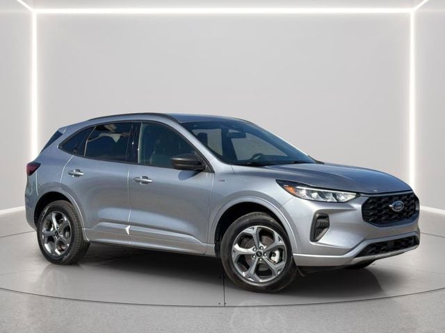 2024 Ford Escape ST-Line AWD's photo