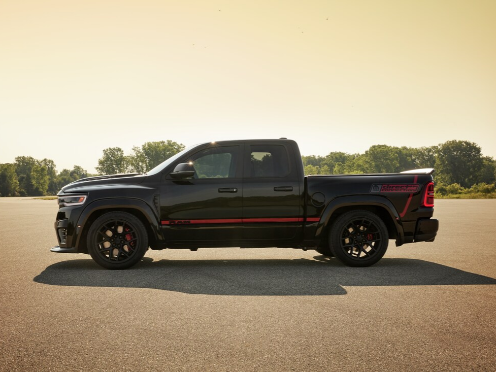 Choose from multiple cab and bed configurations including Crew Cab Extra Short Box