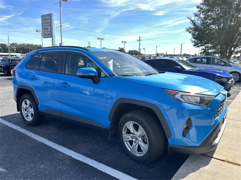 Used 2021 Toyota RAV4 XLE SUV