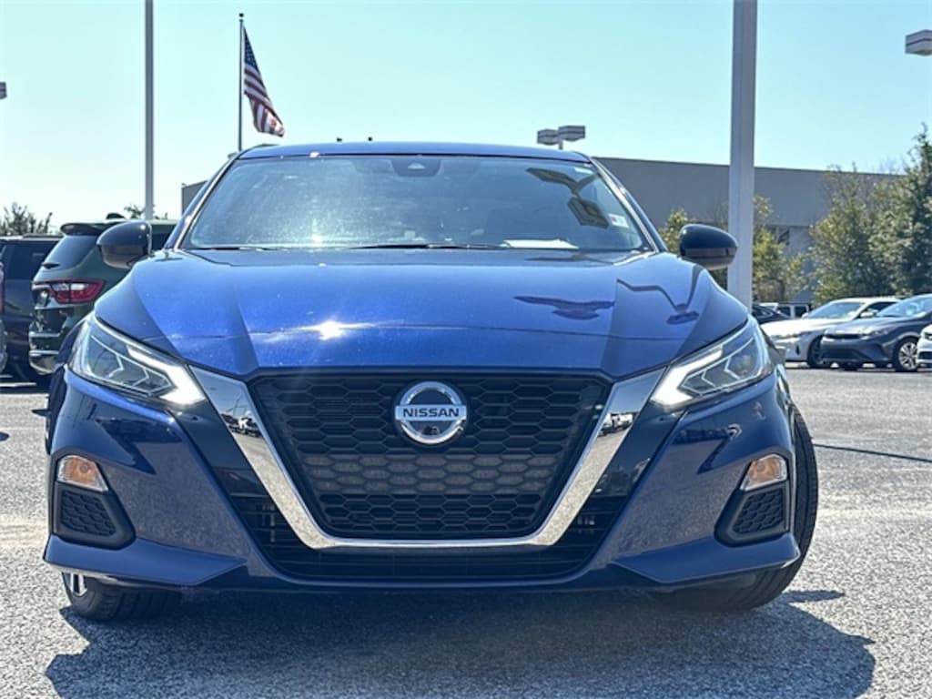 Certified 2021 Nissan Altima 2.5 SR Sedan