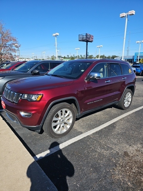 2017 Jeep Grand Cherokee Limited's photo