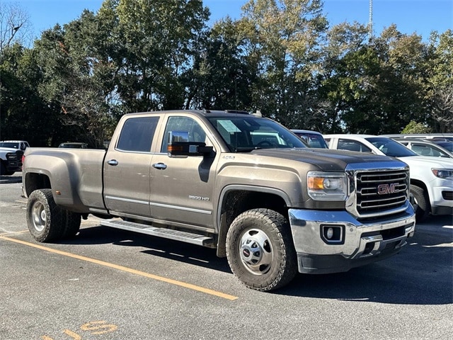 2015 GMC Sierra 3500 SLT's photo