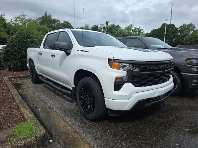2022 Chevrolet Silverado 1500 Custom Crew Cab Short Box's photo