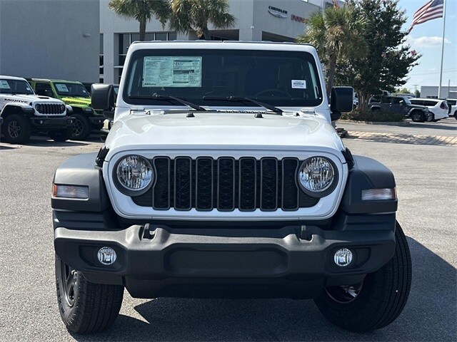 2025 Jeep Wrangler Sport photo 2