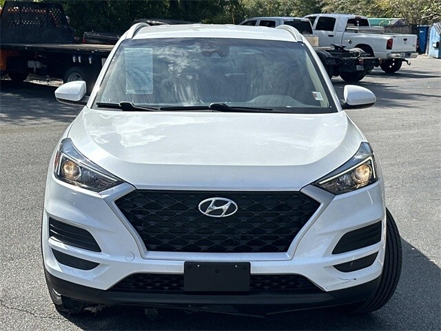 2021 Hyundai Tucson Value photo 2
