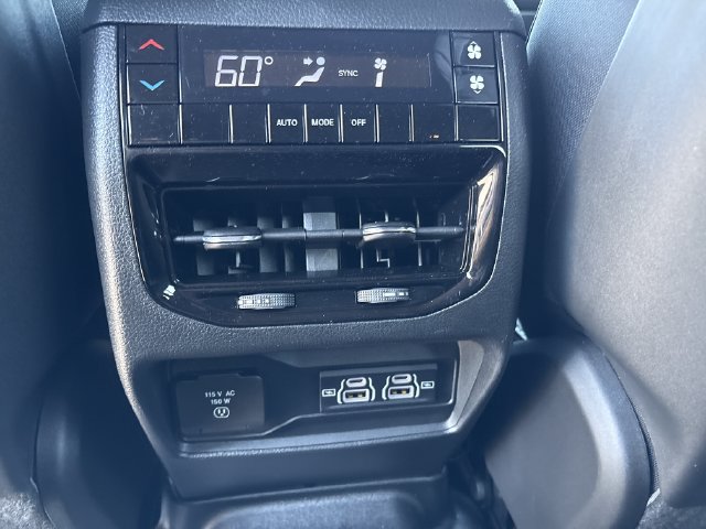 2025 Jeep Grand Cherokee L Altitude - Photo 29