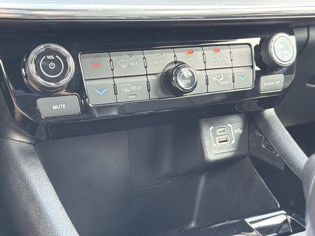 2023 Jeep Compass Limited - Photo 21