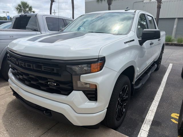 2022 Chevrolet Silverado 1500 Custom Crew Cab Short Box's photo
