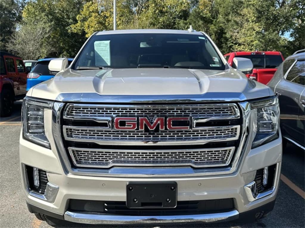 Used 2021 GMC Yukon SLT SUV