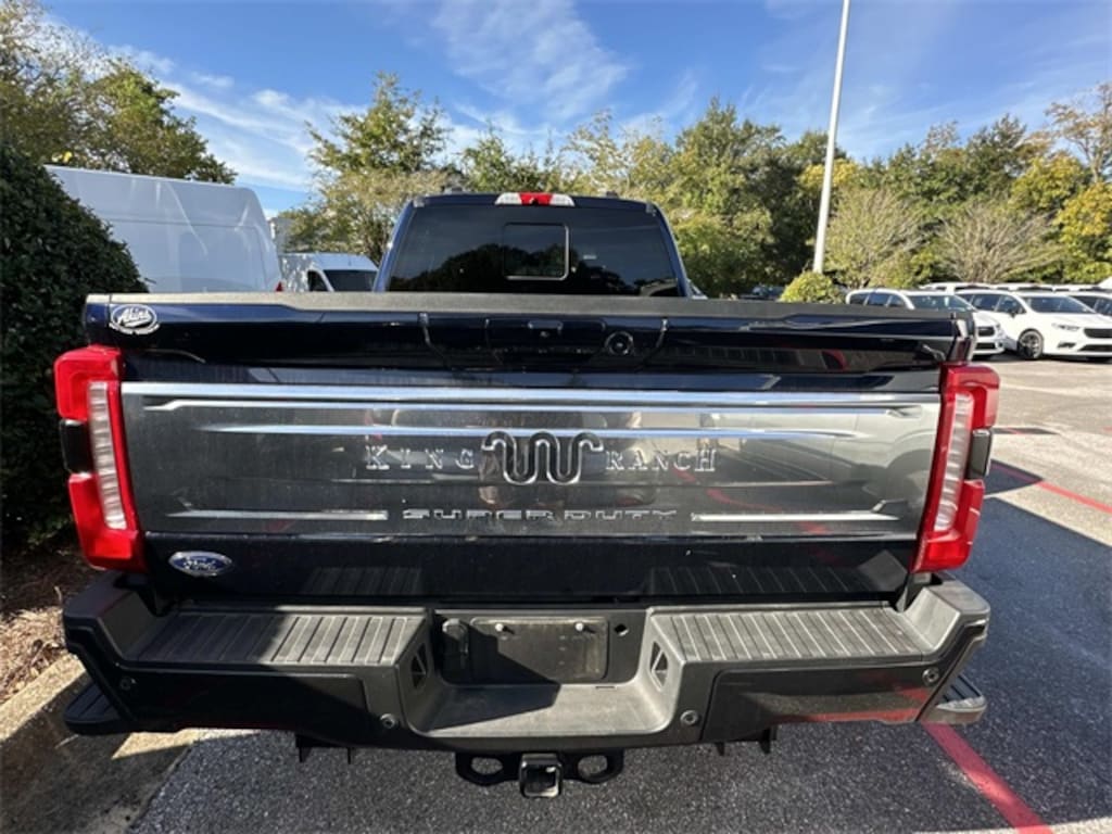 Used 2024 Ford F-250SD King Ranch Truck