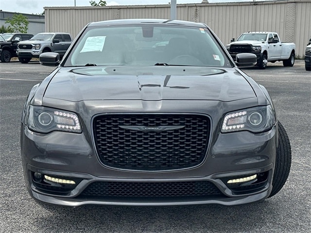 Used 2022 Chrysler 300 Touring L with VIN 2C3CCADG3NH134204 for sale in Pensacola, FL