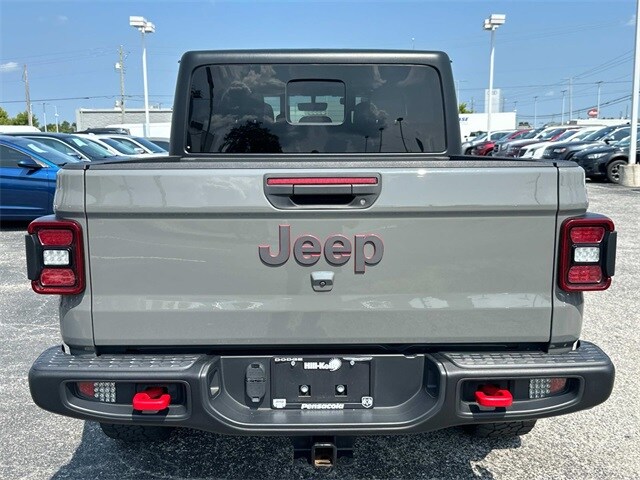 2023 Jeep Gladiator Rubicon photo 3